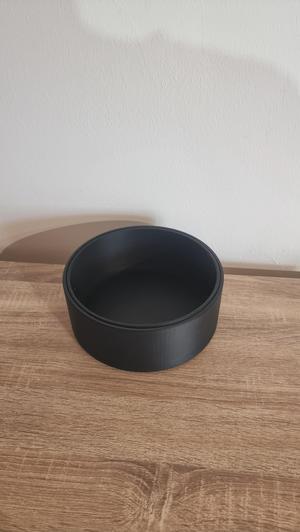 Dog feeder and drinker