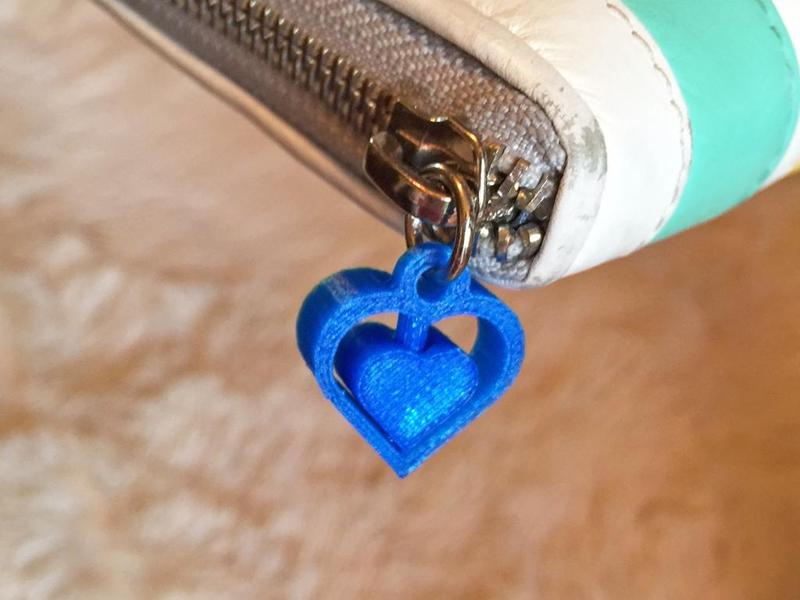 Spinning Heart Charm