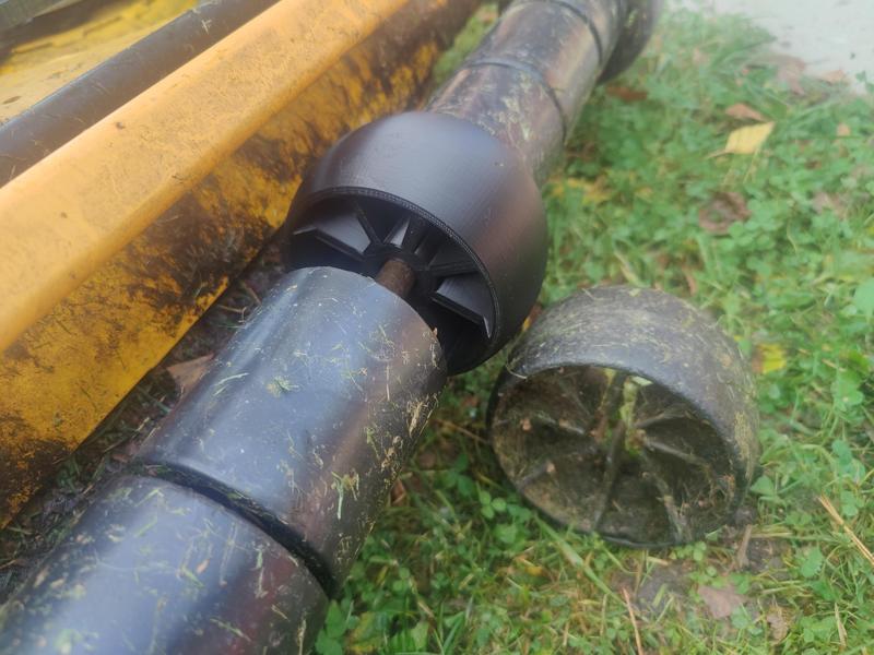 Deck roller