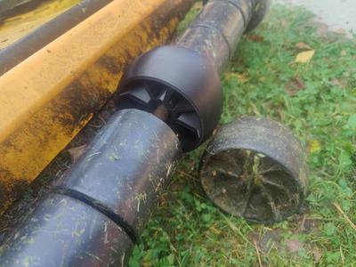 Deck roller