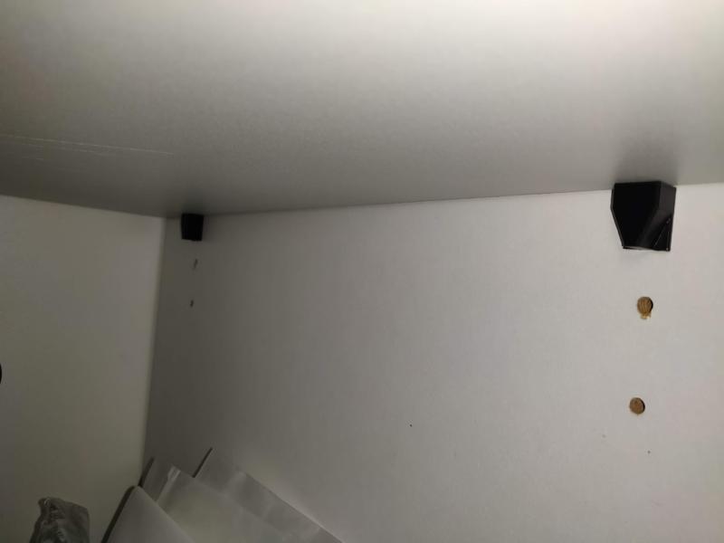 Closet shelf pin