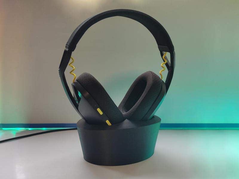 Logitech G435 magnetic charging stand