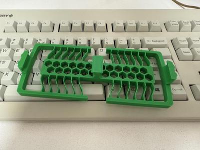 Dual phone holders Two phone stands No springs or hardware