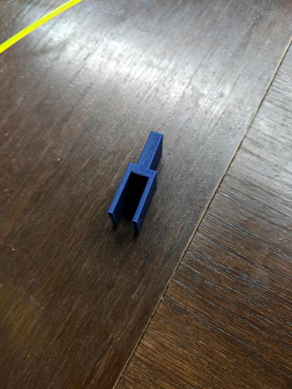 MMU Tray lifters
