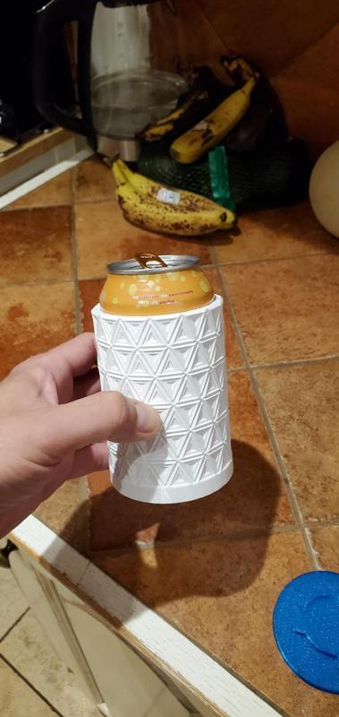 twist lock can holder sup