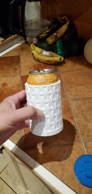 twist lock can holder sup