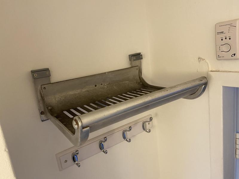 London Metropolitan Line A-Stock luggage rack mounting shims