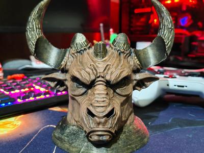 Xbox Controller Stand – Minotaur Head