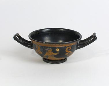 Droop cup 4th century BC