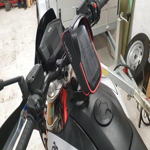 support sacoche velo ( Aprilia dorsoduro 900)