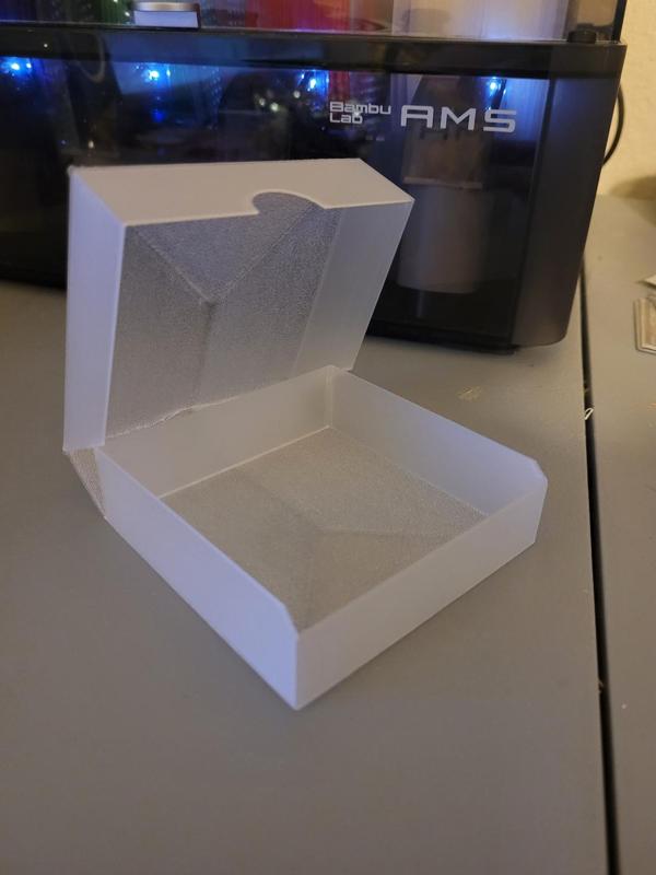 Live Hinge Clamshell Box (x2)