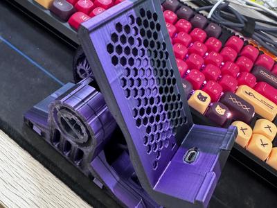 Gear Phone Stand Magnetic Version