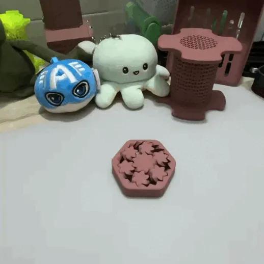 Planetary Fingertip Gyroscope with Holes (No Supports/Assembly Required)