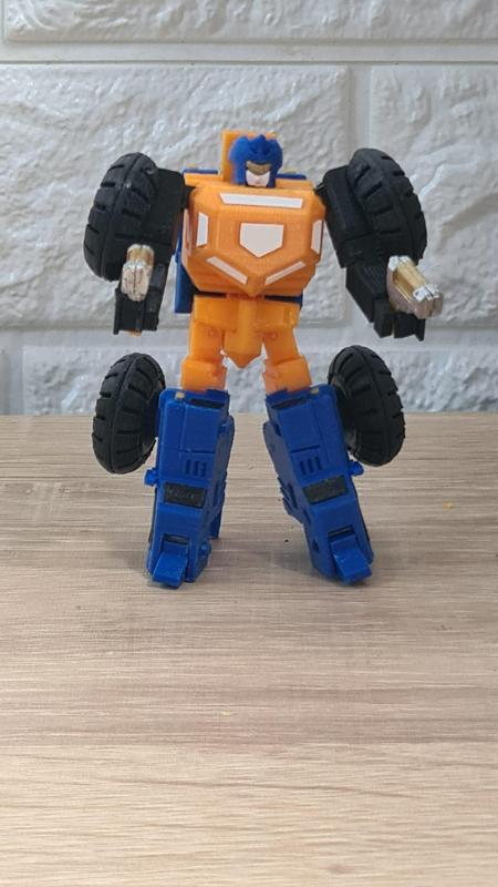 Micromaster Mudslinger in legendsscale