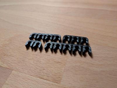 Clips for 2-10 PTFE tubes (4mm)