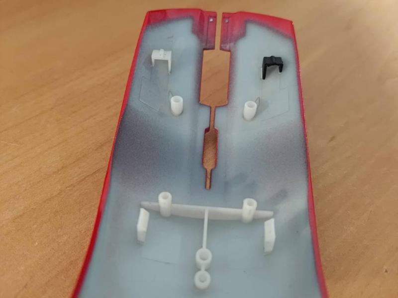 Steelseries Rival 100  actuating tab