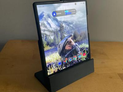 ZFold7 Stand