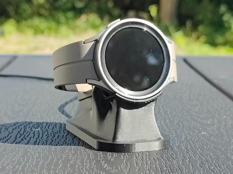 Samsung Galaxy Watch Pro Charging Stand