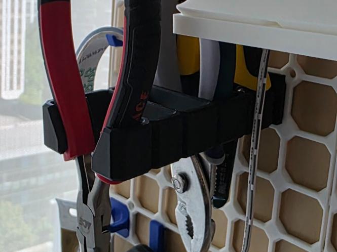 Wire cutter/Plier Holder for Opengrid Lite