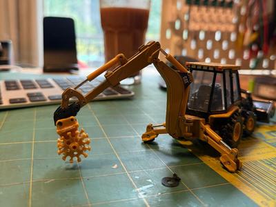 1:50 scale backhoe compaction wheel 