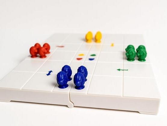 Cowrie Chal: Indian Classic Game - Box (NOAMS)