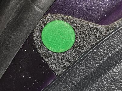 Carpet fixation (VW,Skoda & Co.)