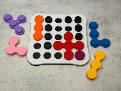 Puzzle Game - 5 different boards, & storage case