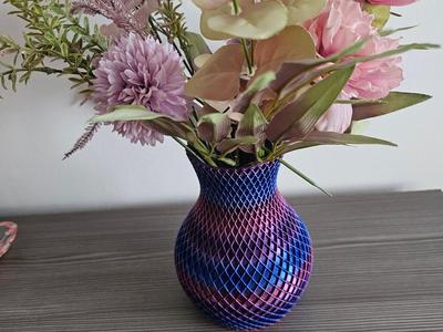 Vase with cross pattern