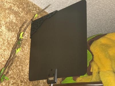 Perpendicular TV Antenna Wall Mount