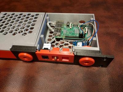 Universal modular case for 19" rack 1 unit high 
