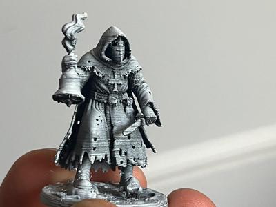 Miniature Templar Plague Bearer D&D