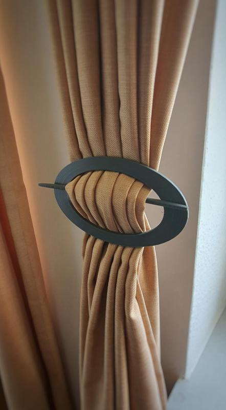 Raffhalter / Curtain