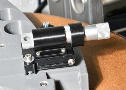 Adjustable laser pointer mount for Sliding Legolini
