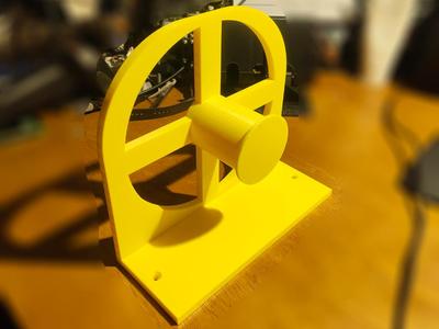 Yet another spool holder