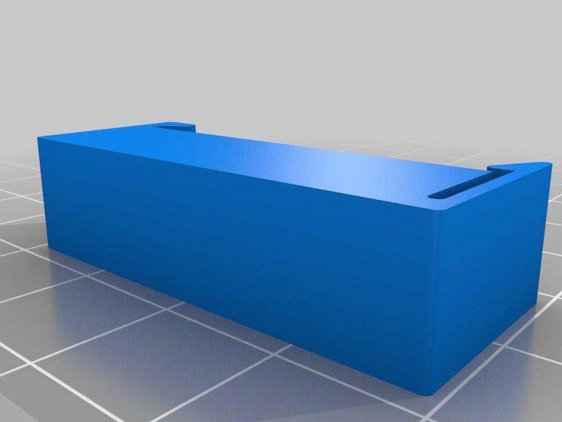 DIN rail clip