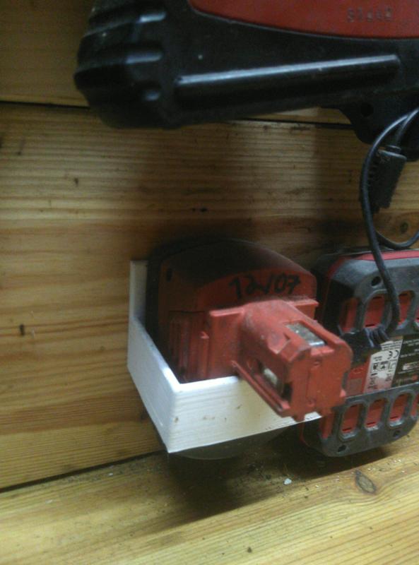 Hilti accu holder 12V