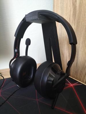 Low-Poly Headphone Stand / Holder