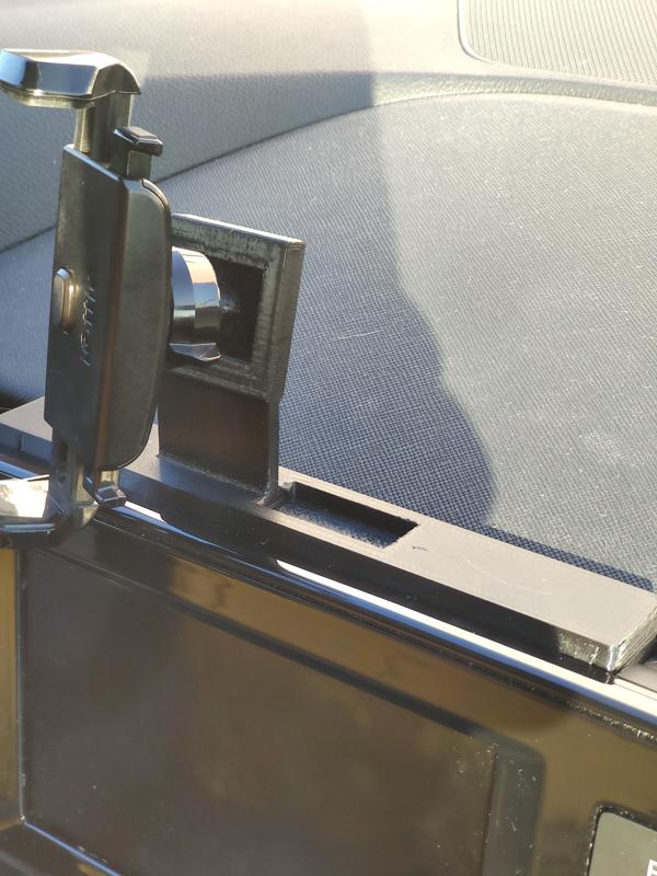 Škoda Scala Phone Holder