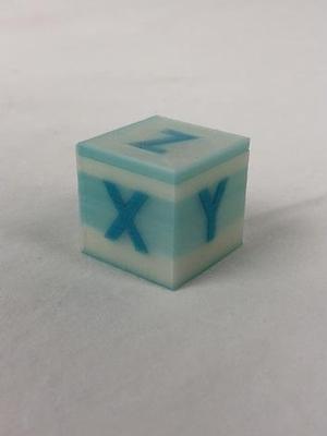 Calibration Cube Two Color 25mm