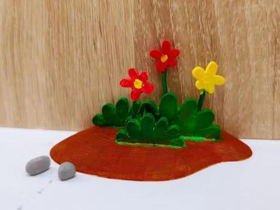 A miniature garden for your table
