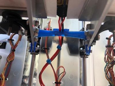 Velleman K8400 heated bed strain relief clamp