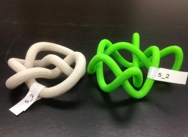 Lissajous Conformation of Knot 5_2