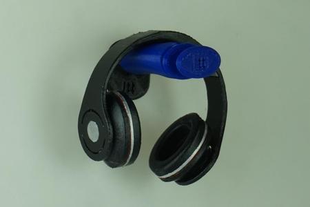 RMclean_Wall_mounted_headset_Conecpt 1.0