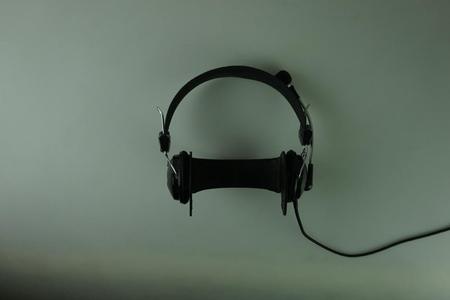 SilverStone Headphone Stand Design Contest "headset"