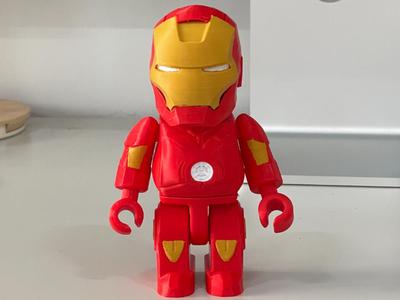 ironman bearbrick version 400% need ams