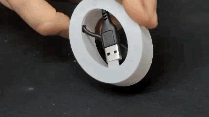 Cable winder for 100 cm USB to USB-C cable