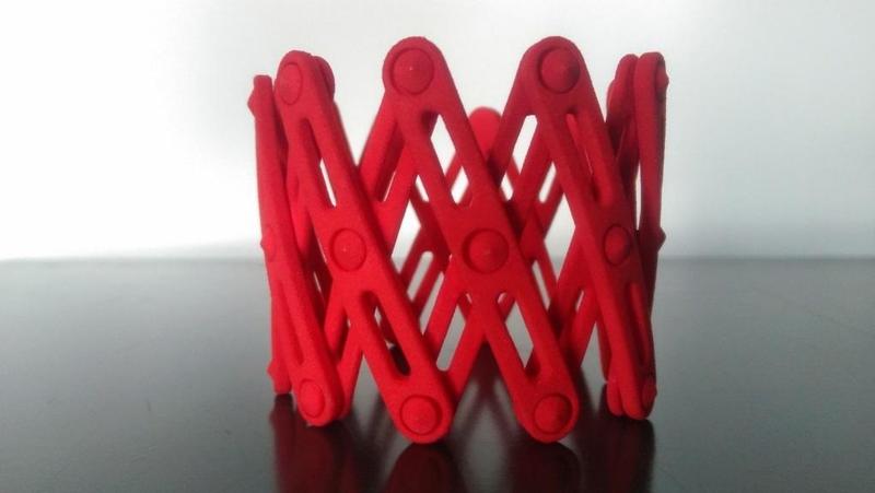 Expandable Bracelet Light and Bold