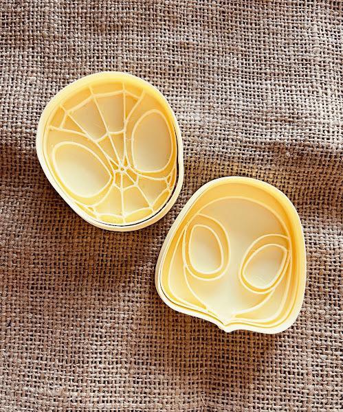 Spidey and His Amazing Friends Spidey and His Amazing Friends SEAL CUTTERS COOKIE CUTTERS COOKIES CUTTERS COOKIES CUTTERS COOKIES CUTTERS GALLETAS