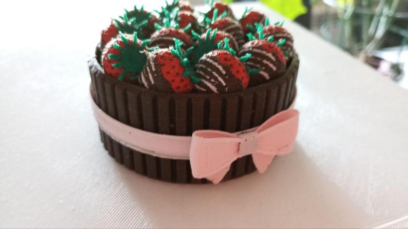 Chocolate cake with strawberries. Tarta