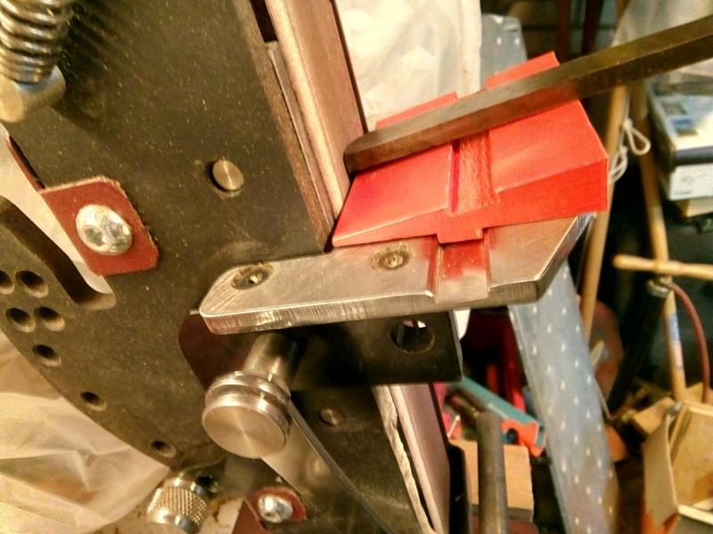 Support wedge for grinding scrapers on the Sorby Pro Edge